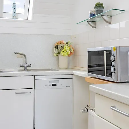 Strandallee 128- Seesternchen *